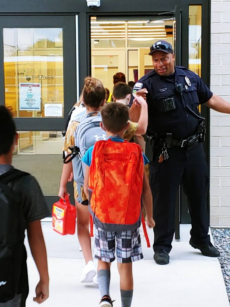Officer Sims (DARE) Greeting Students