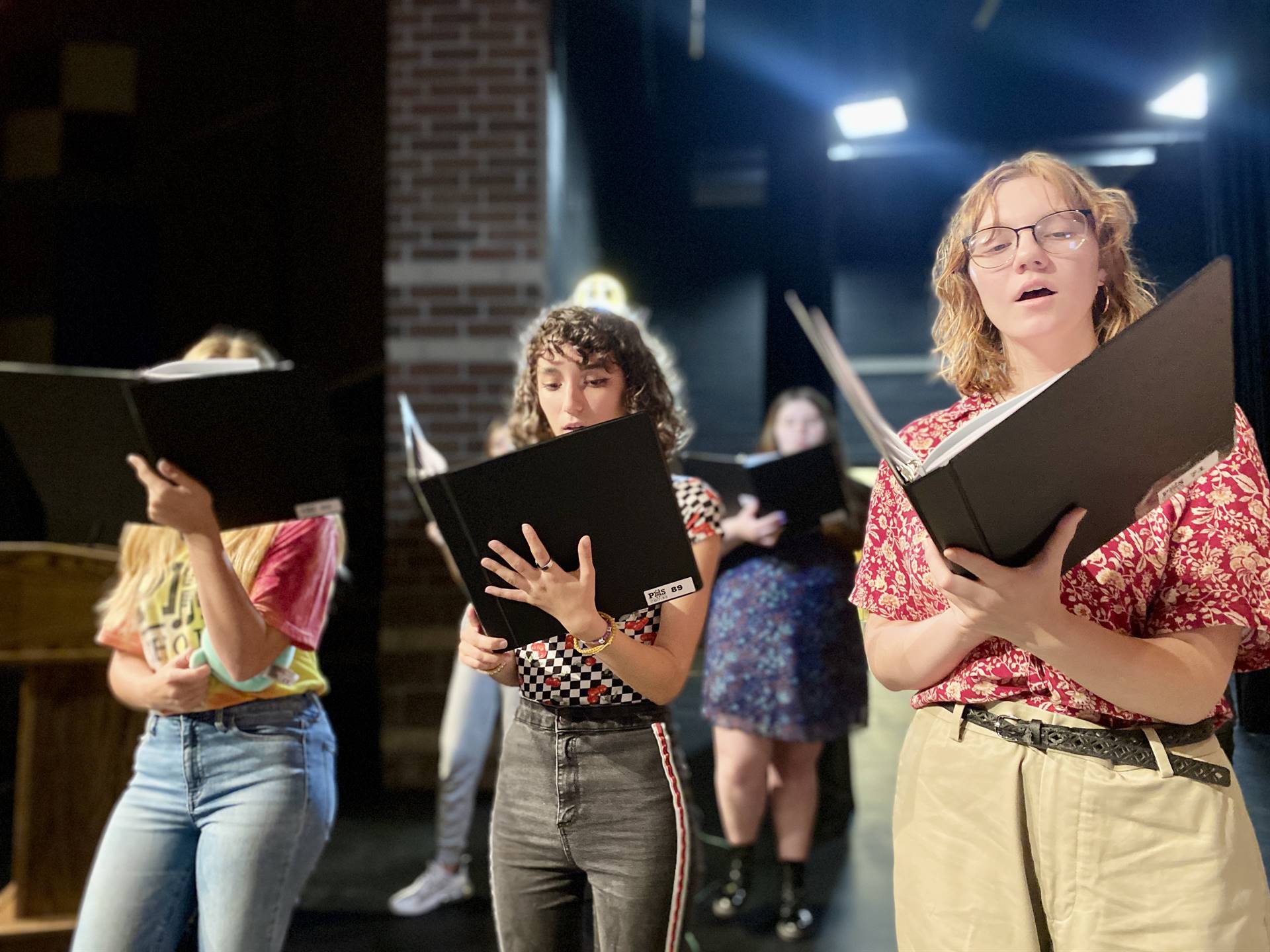 A Cappella Choir rehearsal onstage!